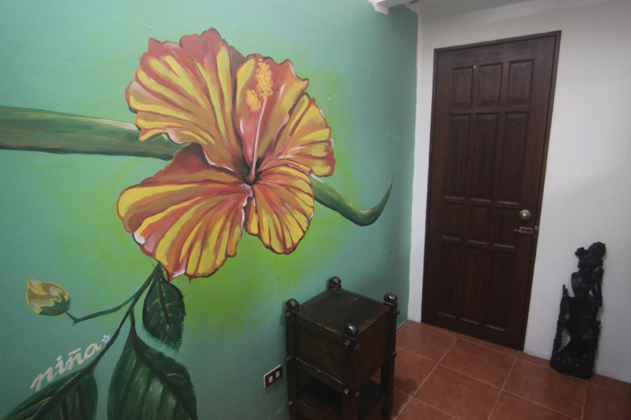 Albergue Ayo Homtel Isla de Mactán Exterior foto