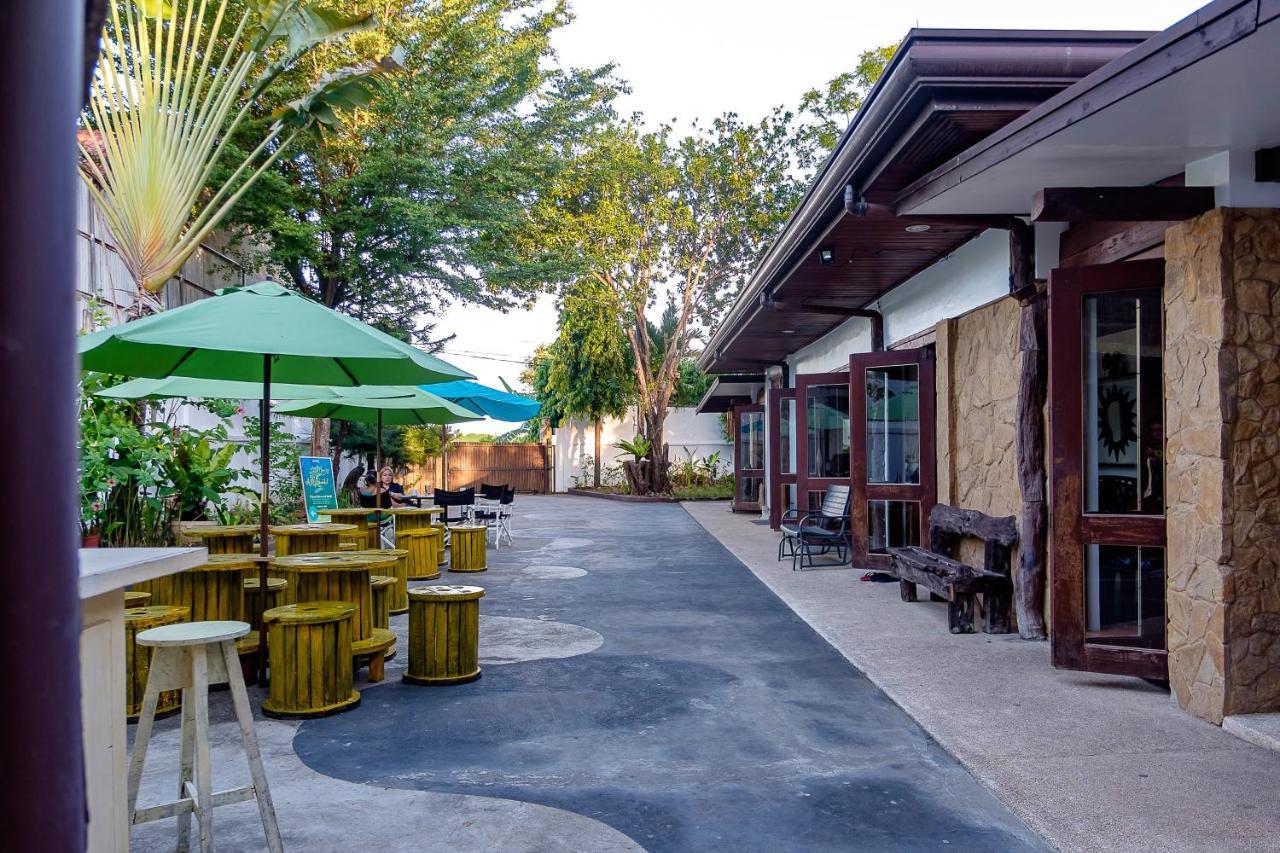 Albergue Ayo Homtel Isla de Mactán Exterior foto